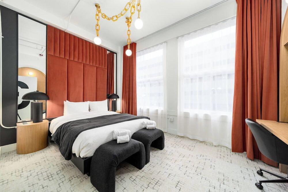 Symons Block Hotel photo 1