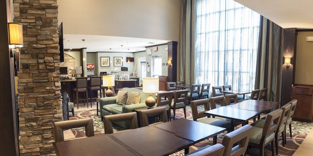 Staybridge Suites Fargo by IHG photo 31