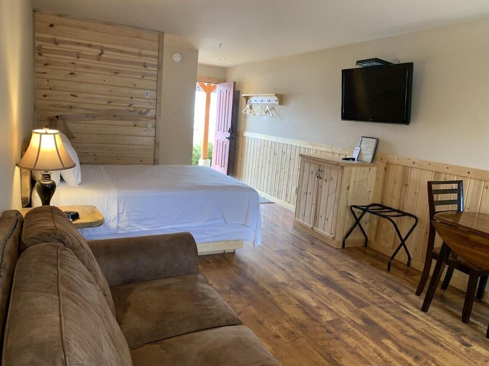 Methow River Lodge & Cabins photo 51