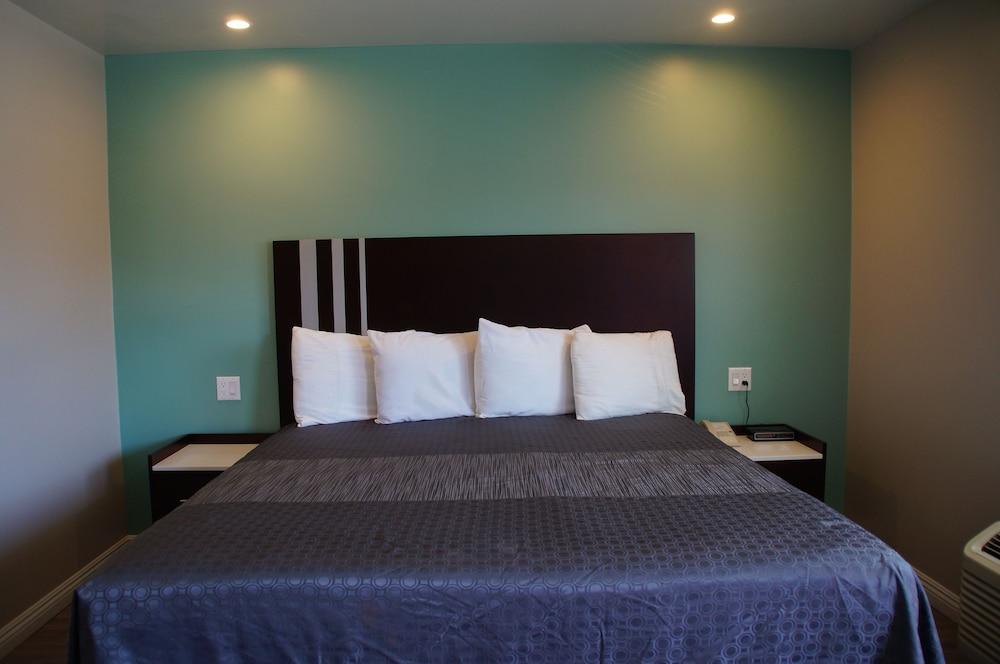 Beach Inn Motel photo 27