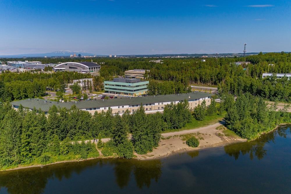 SpringHill Suites Anchorage University Lake photo 23