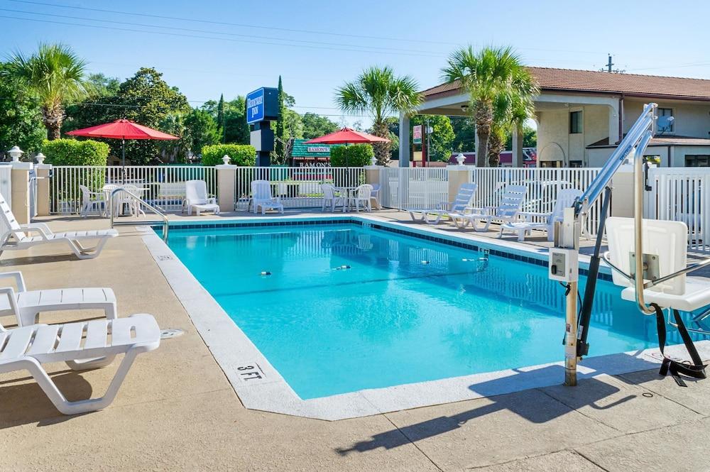 Rodeway Inn Panama City photo 10