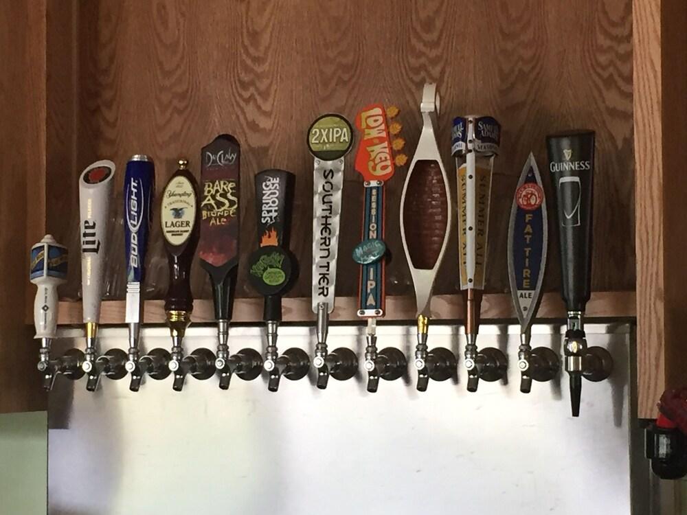 Lake Inn and Restaurant photo 8