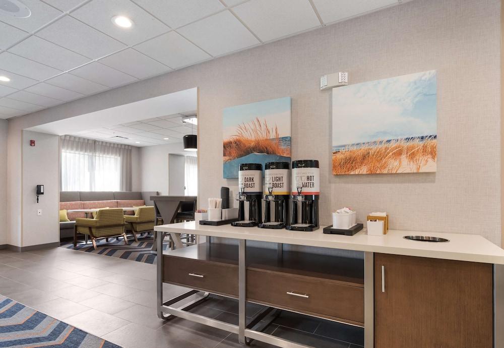 Hampton Inn Niles photo 2