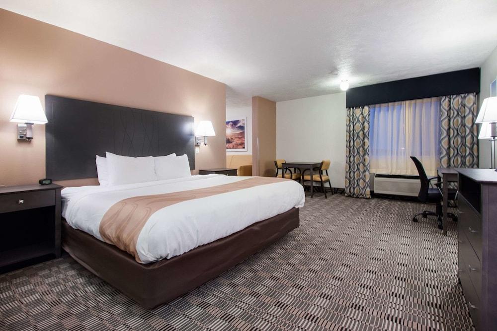 Quality Inn & Suites McCook photo 8