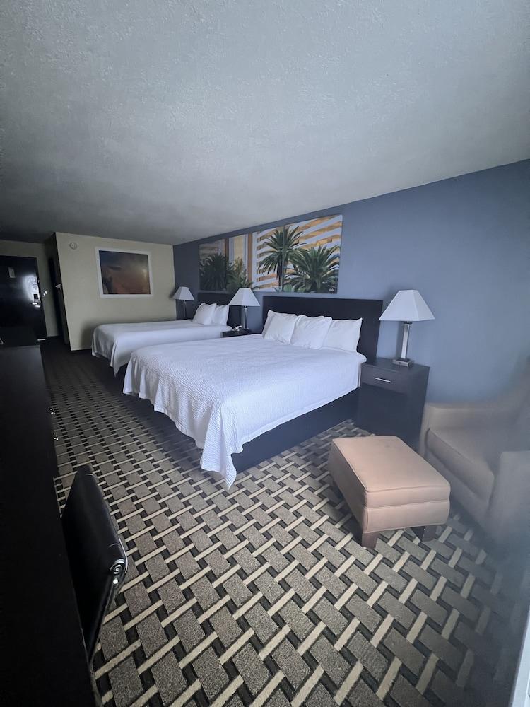 Days Inn by Wyndham Greenville South/Mauldin photo 7