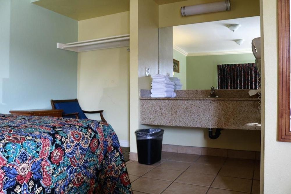 Four Corners motel photo 2