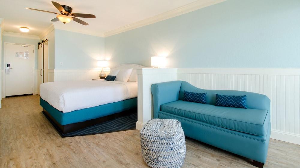 John Yancey Oceanfront Inn photo 2