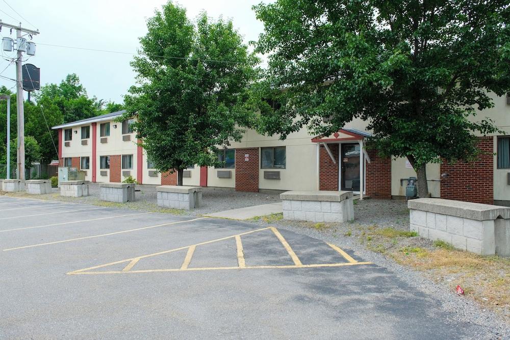 Gardner Inn photo 3