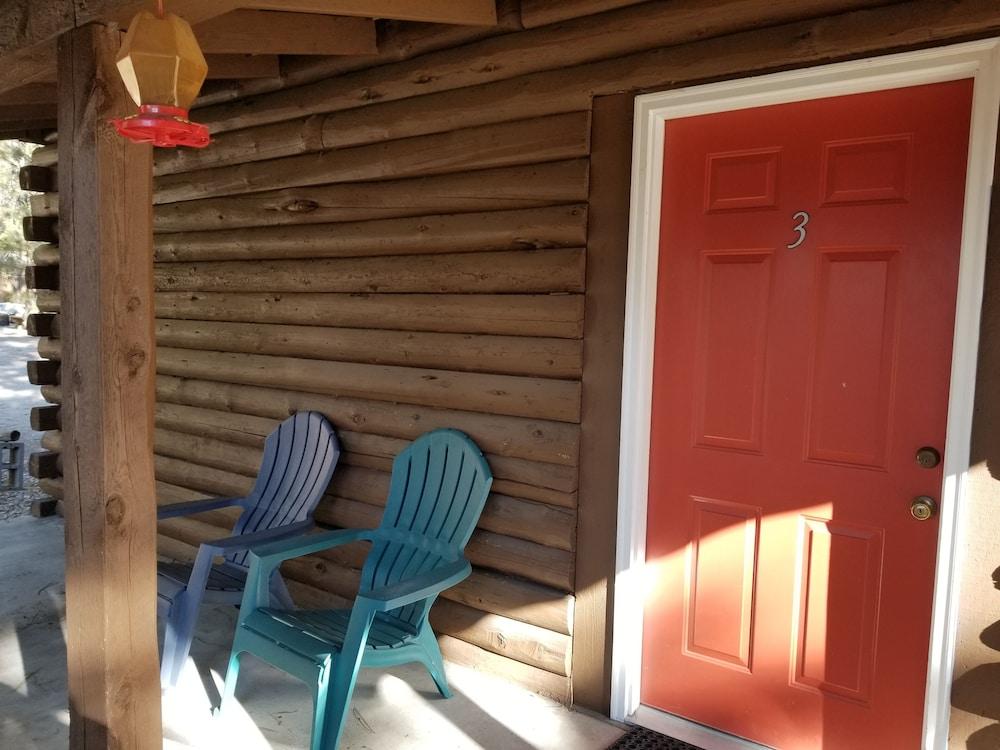 Sourdough Lodge photo 19