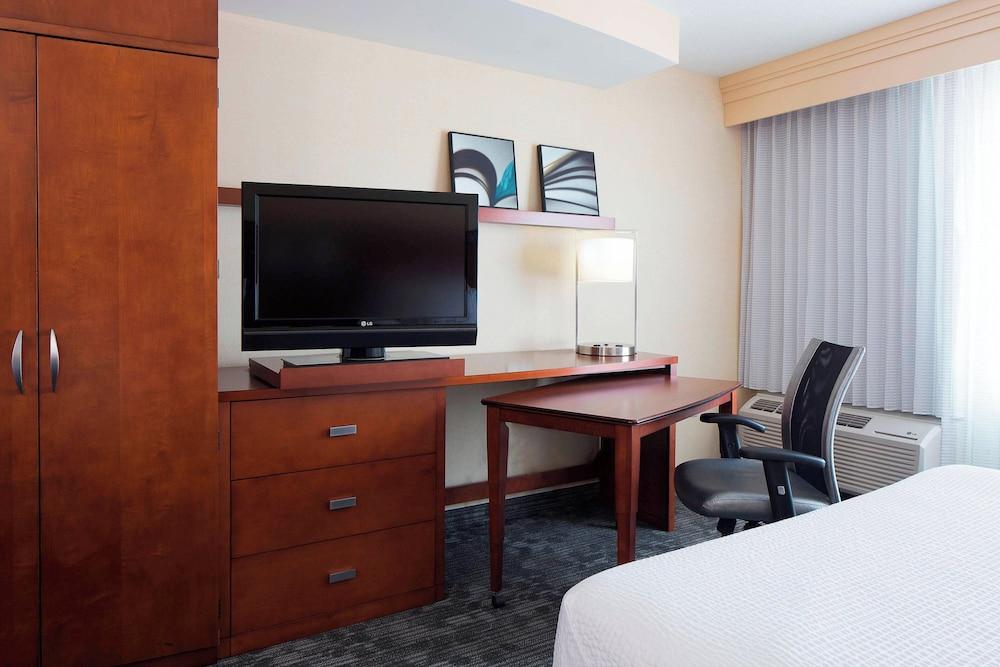 Courtyard Marriott Ankeny photo 17