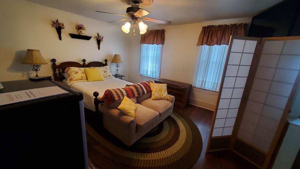 The Miner's Lodge photo 18