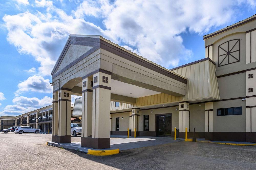 Quality Inn New Orleans I-10 East photo 30