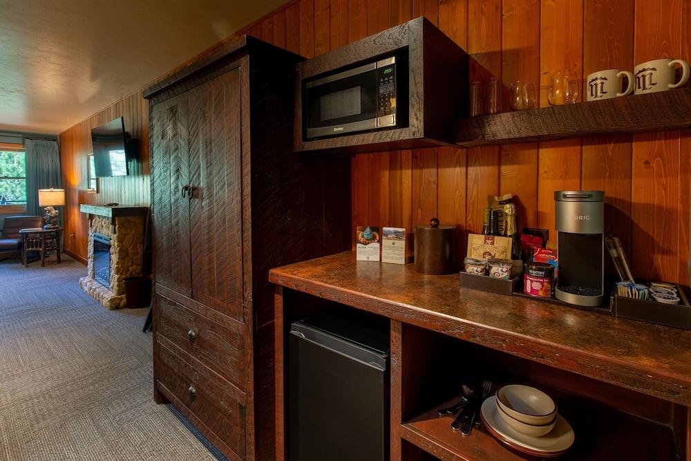 Mount Lemmon Lodge photo 11