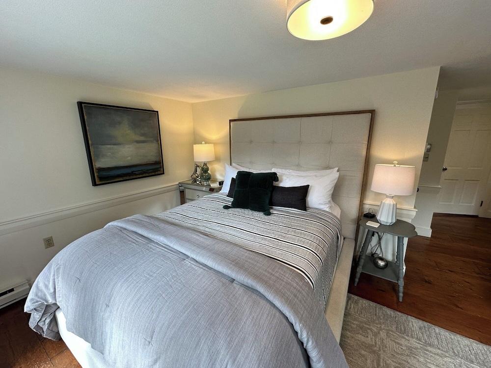 Inn at Perkins Cove photo 87