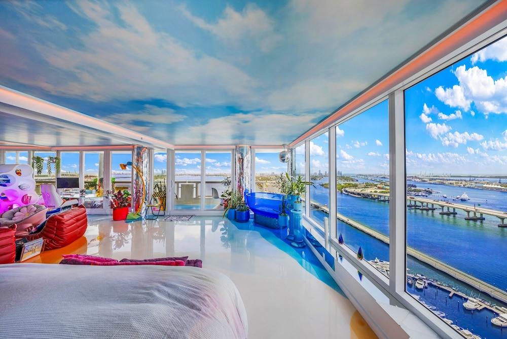 The Grand Biscayne Bay photo 83