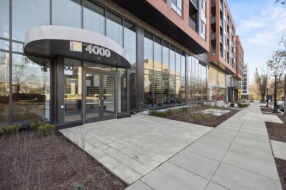 Placemakr Cathedral Heights photo 52