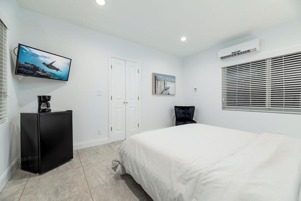 Bayshore Breeze photo 23