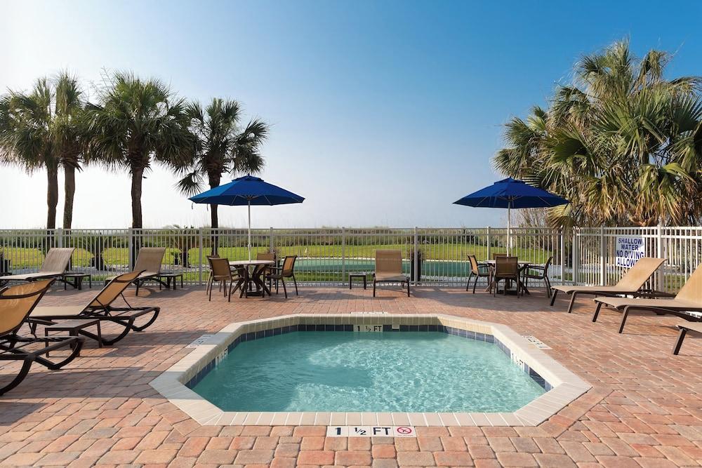 Maritime Beach Club photo 23