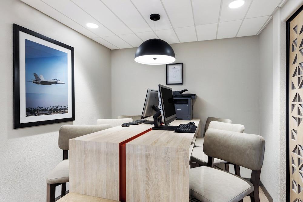 Candlewood Suites Yuma by IHG photo 30