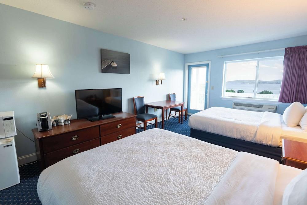 Fireside Inn & Suites - Belfast photo 62