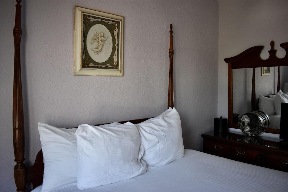 The DeLand Hotel photo 31