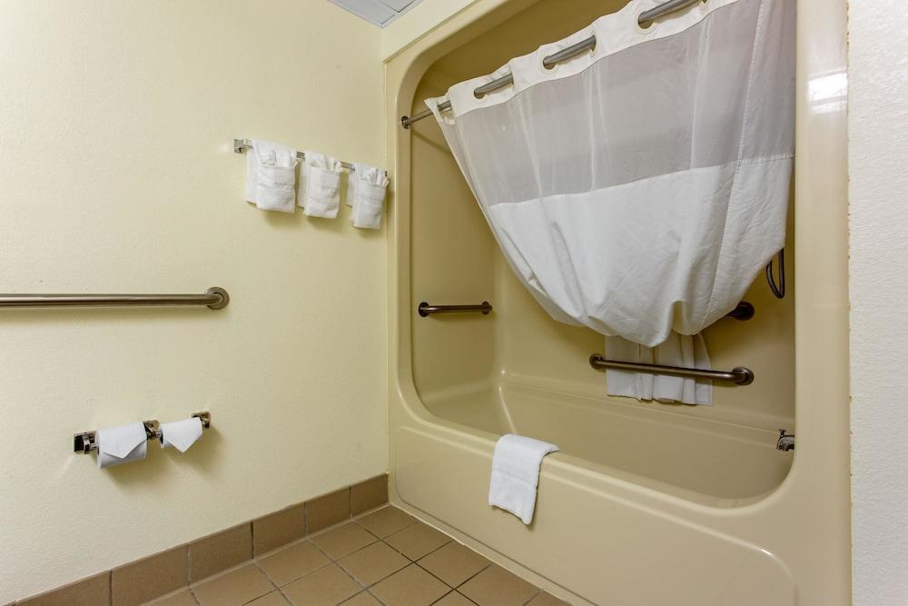 Quality Inn Surfside Myrtle Beach photo 19