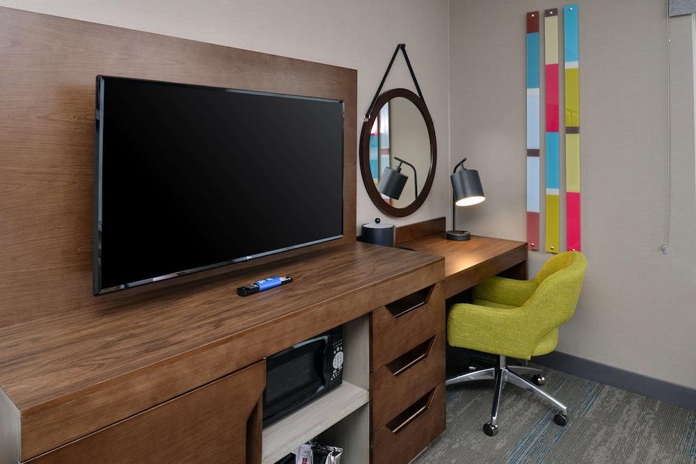 Hampton Inn & Suites Adrian photo 6