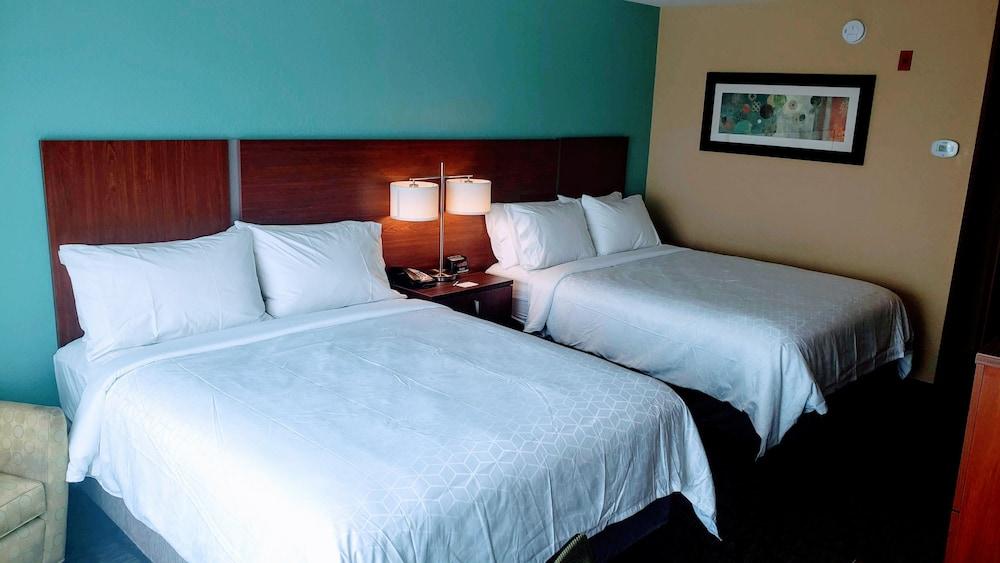 Holiday Inn Express Hotel & Suites Jacksonville South I-295 by IHG photo 10