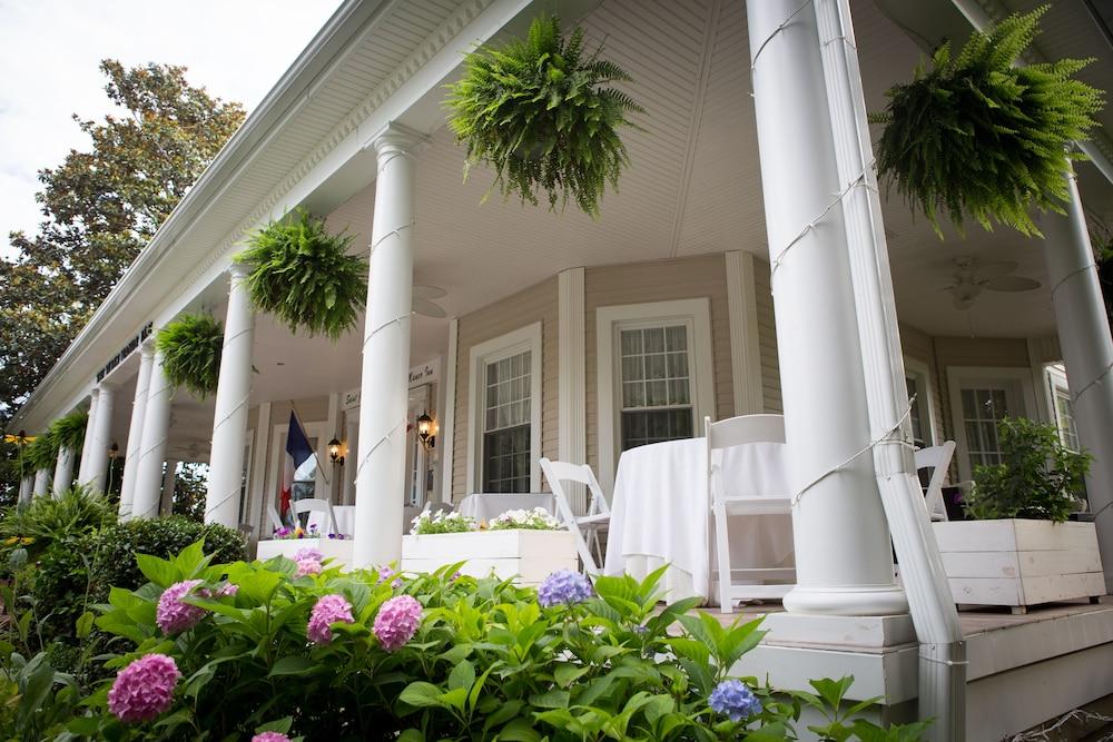 Burke Manor Inn & Pavilion photo 22
