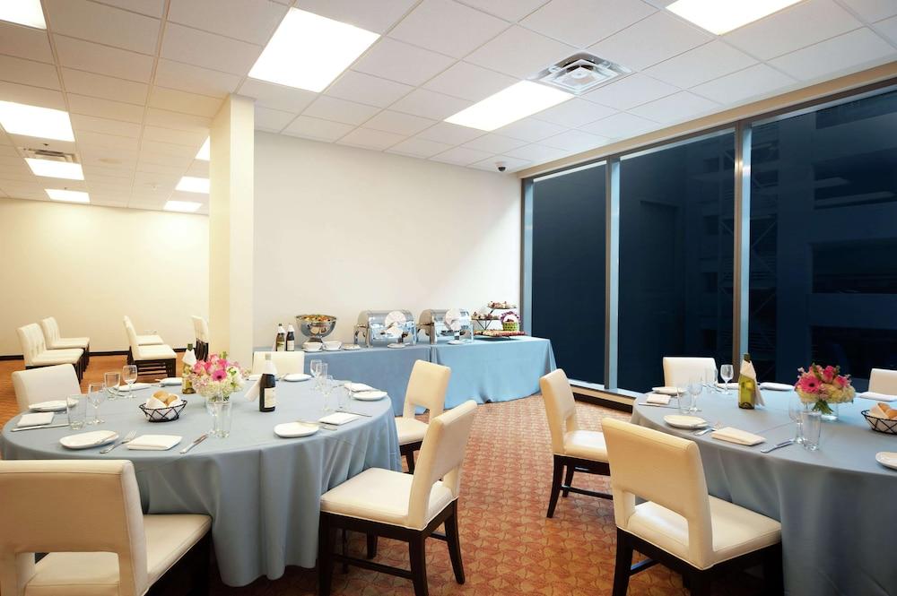 Hilton Grand Vacations Club Elara Center Strip Las Vegas photo 12