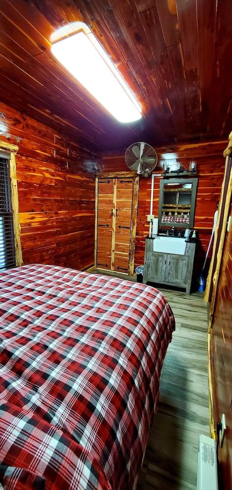 Log Cabin Inn photo 13