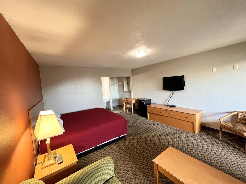Cotton Valley Motel photo 4