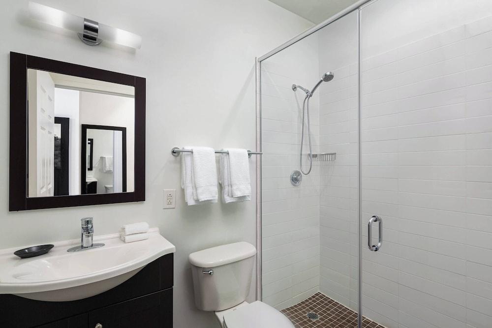 Residence Inn Philadelphia Center City photo 24