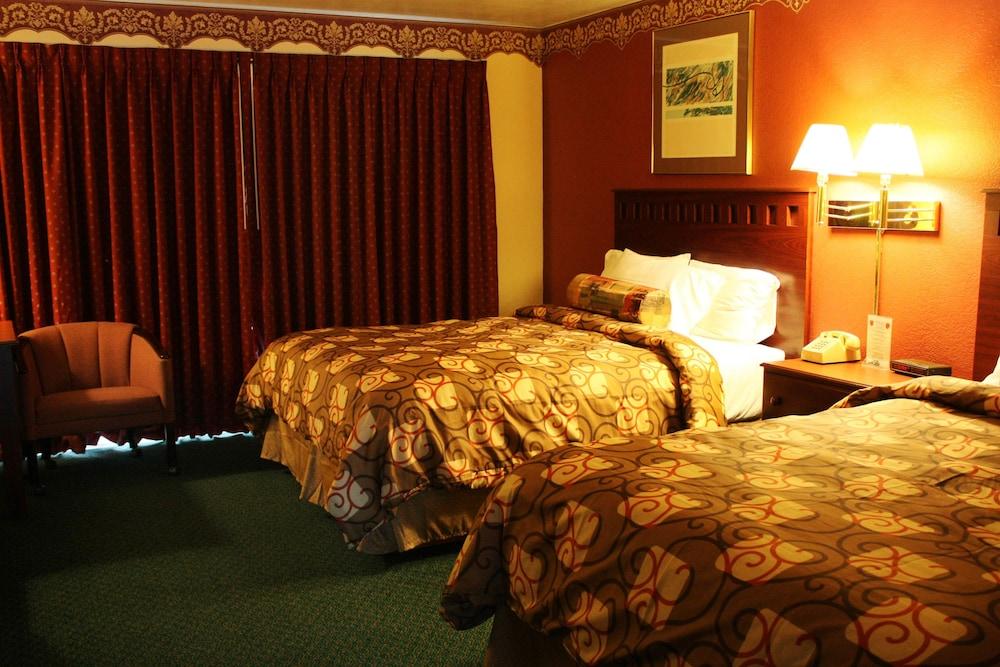 Relax Inn photo 11