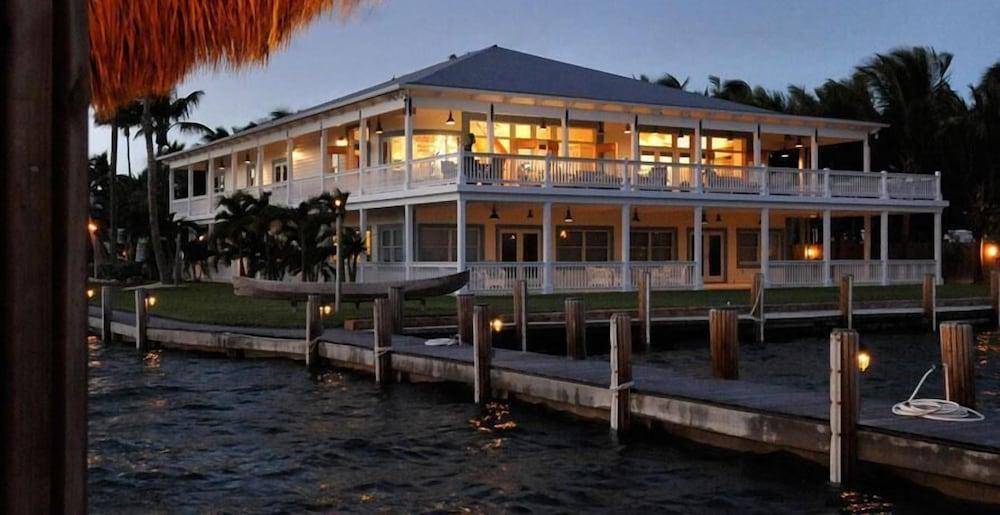 The Caribbean Resort photo 1