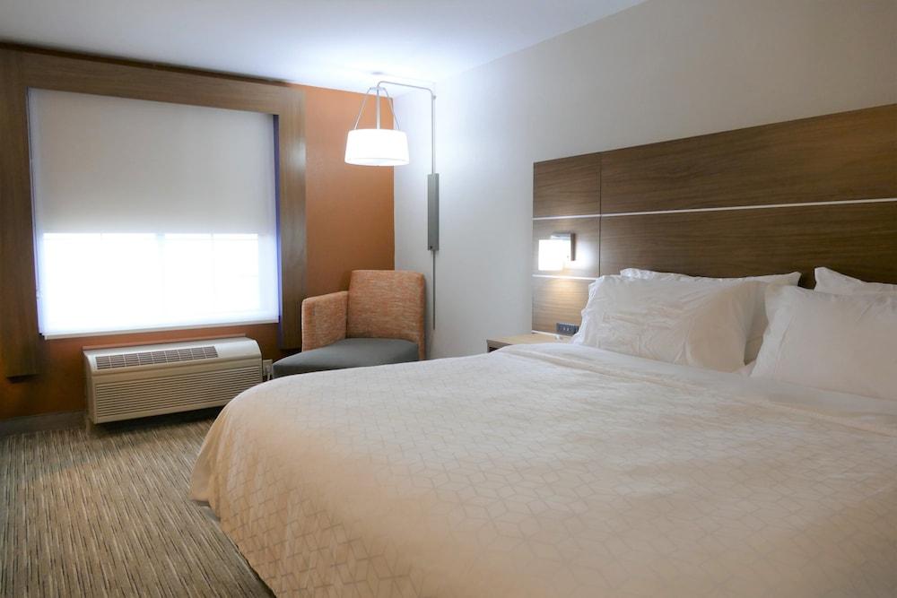Holiday Inn Express Lebanon by IHG photo 18