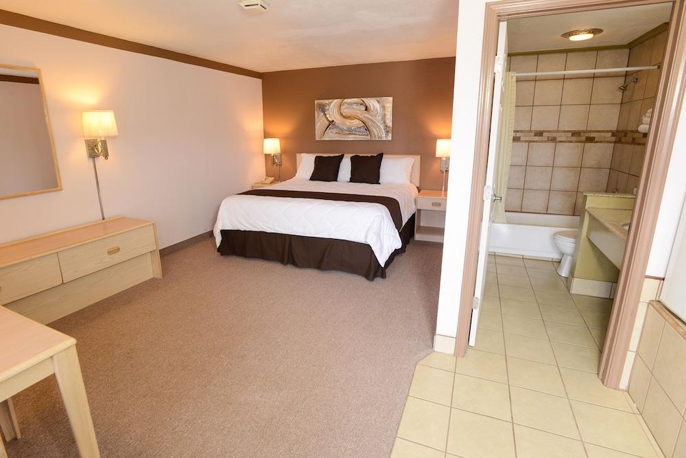 Burlington Inn photo 19