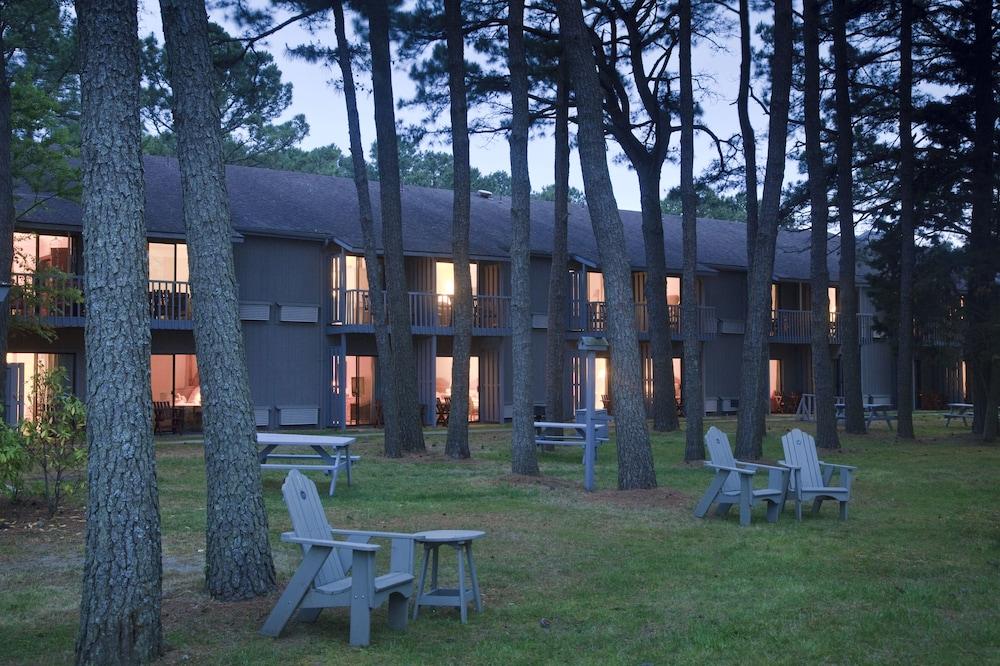 Refuge Inn photo 38