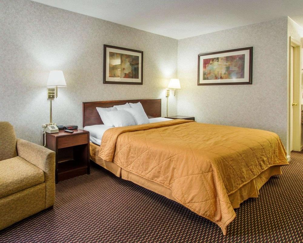 Econo Lodge Troy photo 7