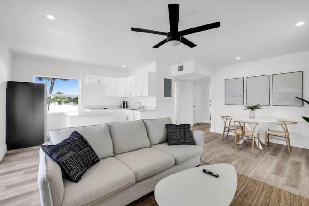 INLET PALM BEACHES photo 42