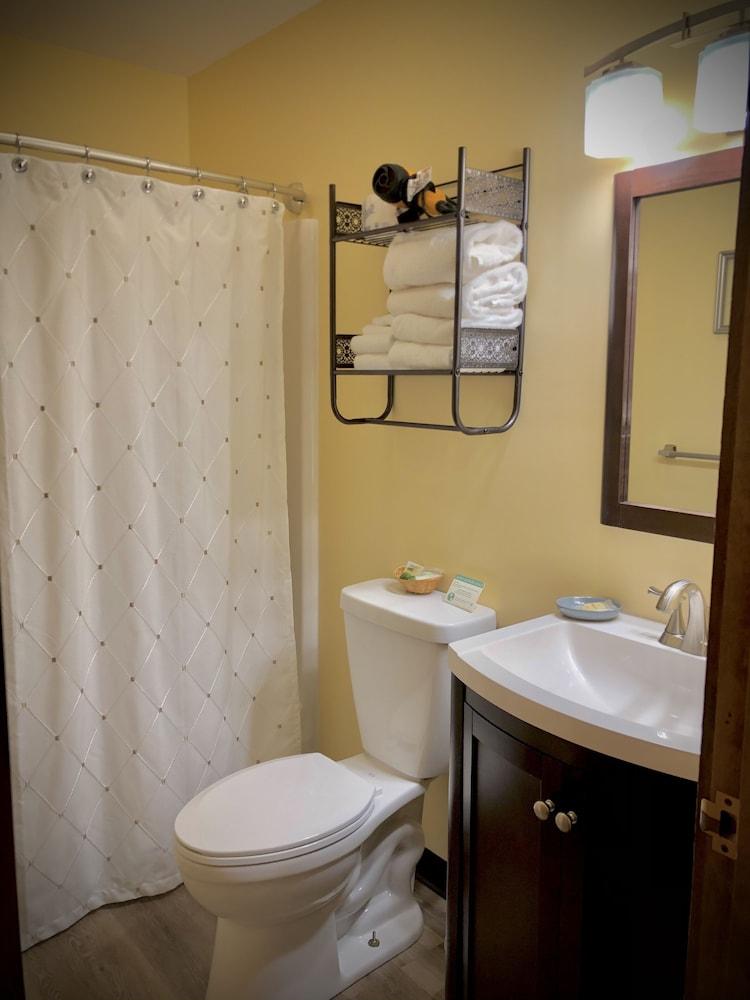 The Olympia Lodge photo 36