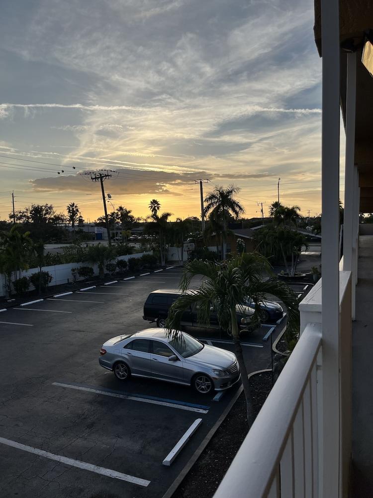 Budget Inn - Punta Gorda photo 22