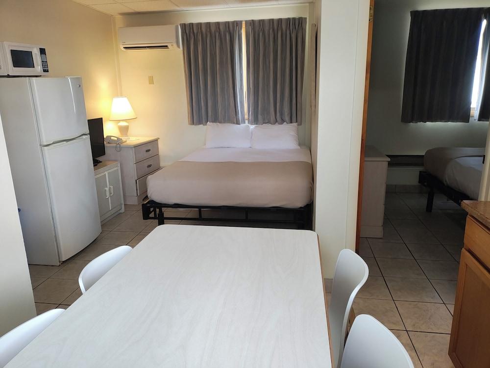 Condor Motel photo 21