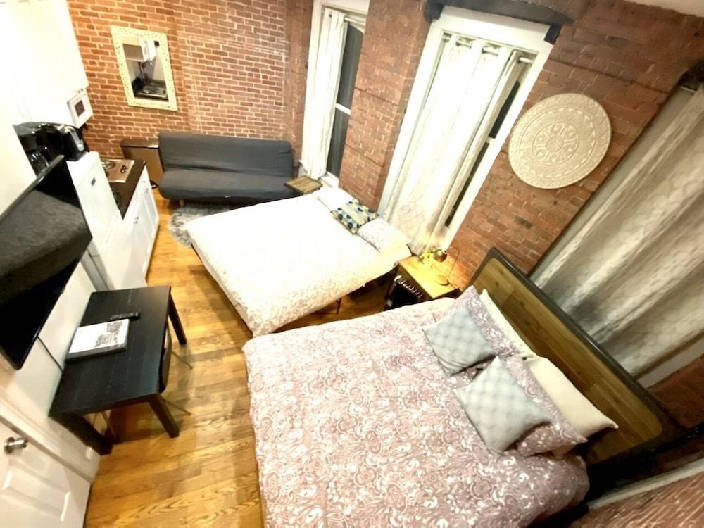 The Nomad Suites & Apartments photo 23