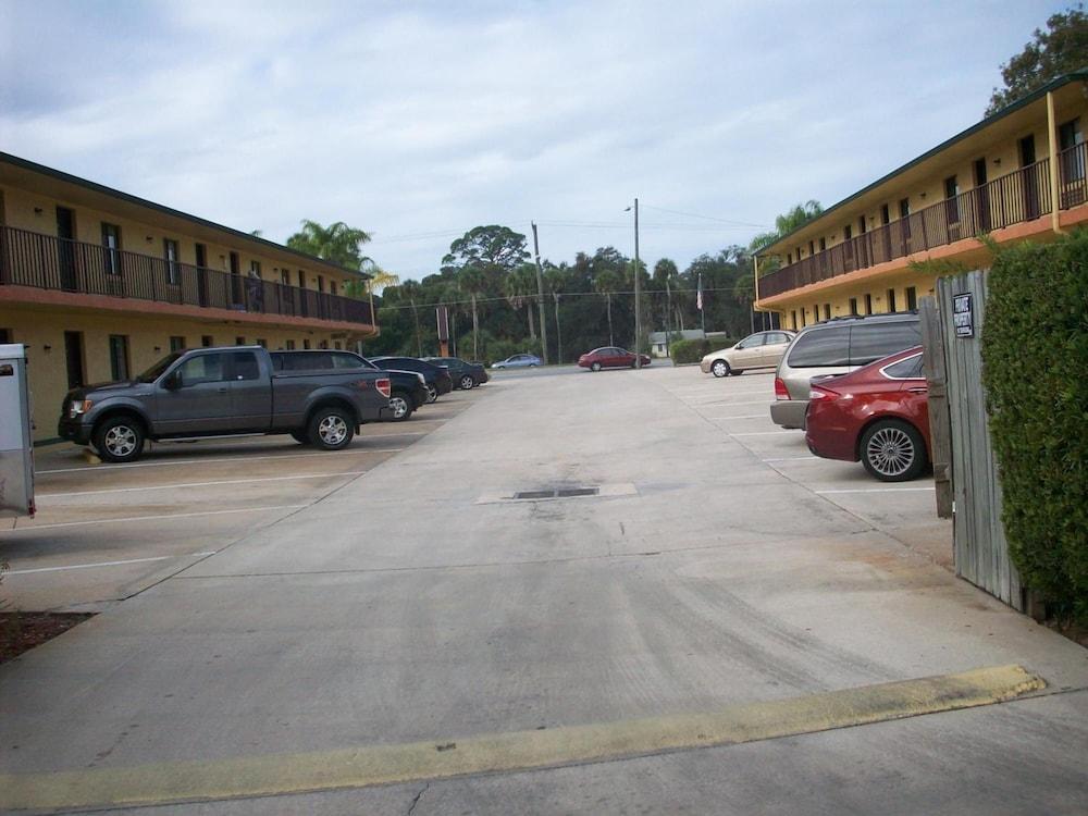 All Suite Motel photo 9