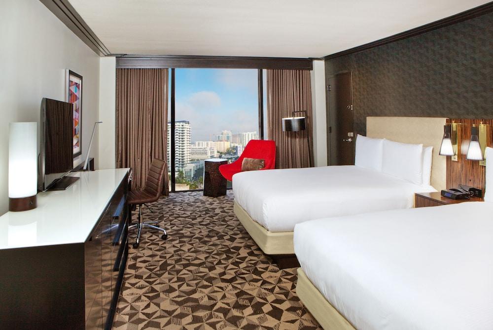 Hilton Miami Downtown photo 32