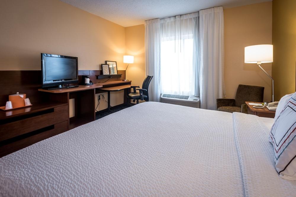 Fairfield Inn By Marriott Savannah I-95 South photo 8
