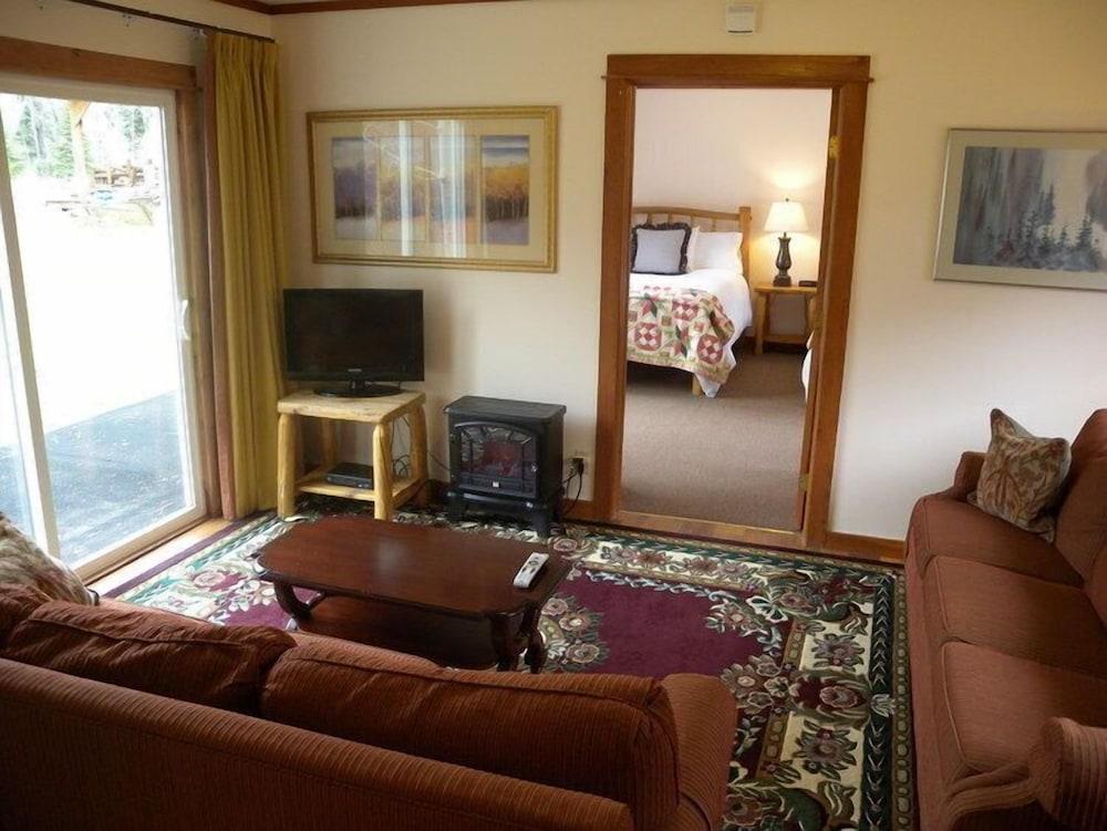 Redstone Cliffs Lodge photo 5