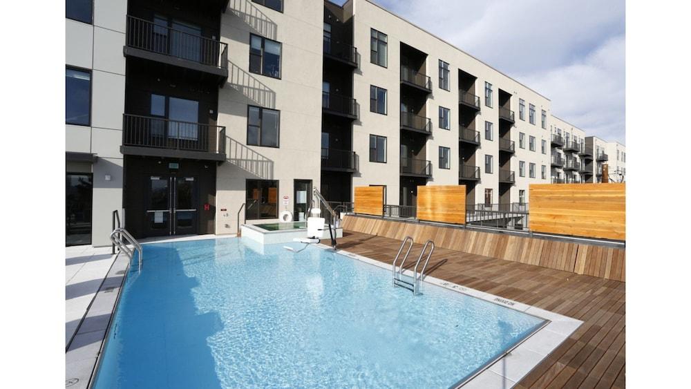 Suite Destination Downtown Austin photo 1